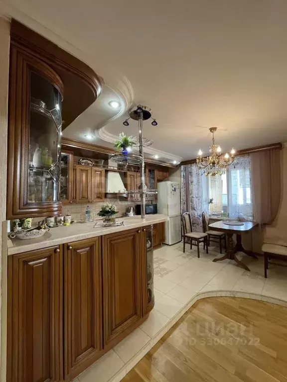 3-к кв. Тюменская область, Тюмень Депутатская ул., 80к1 (108.1 м) - Фото 1