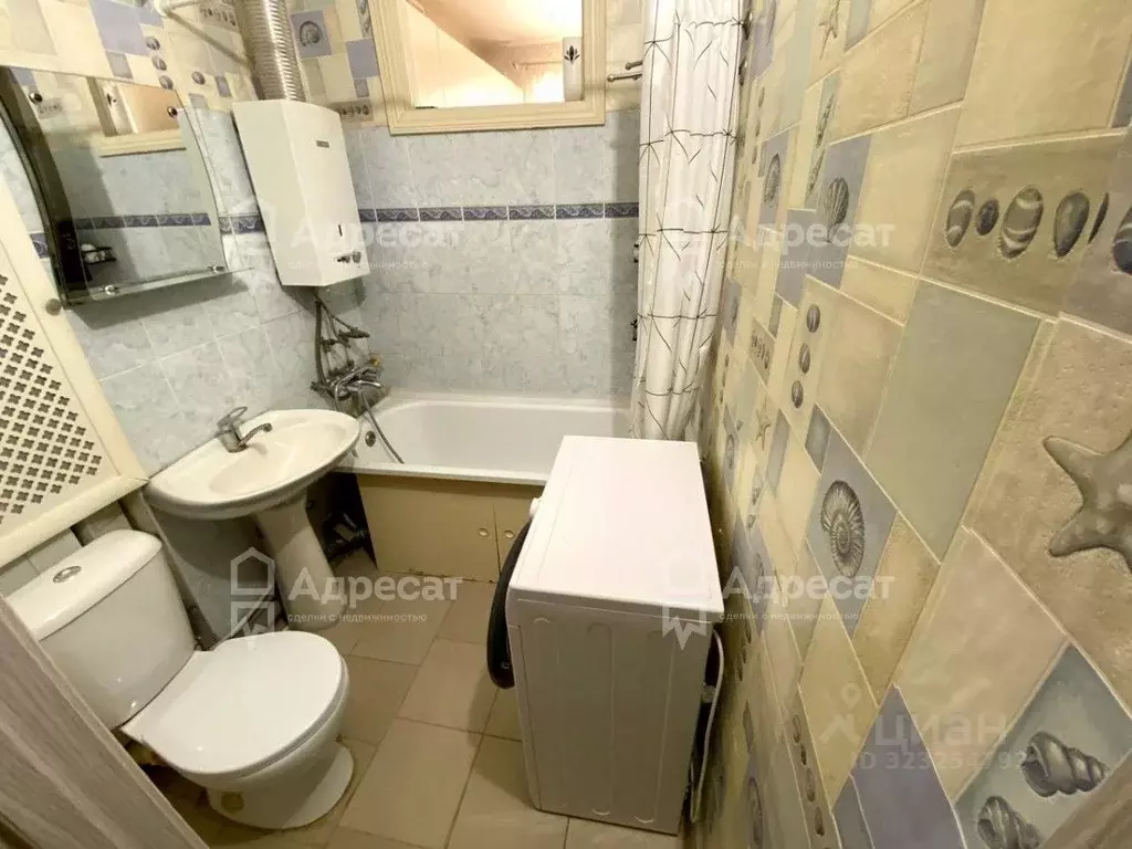 2-к кв. Волгоградская область, Волгоград ул. Фадеева, 5 (42.1 м) - Фото 1