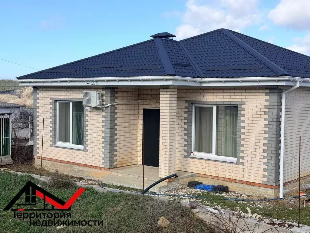 Дом в Севастополь с. Поворотное, ул. Лесная (100 м) - Фото 2