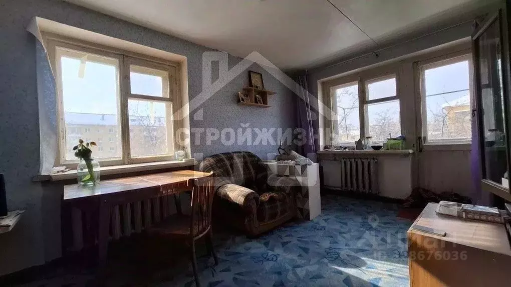 1-к кв. Свердловская область, Екатеринбург ул. Победы, 8 (31.3 м) - Фото 2