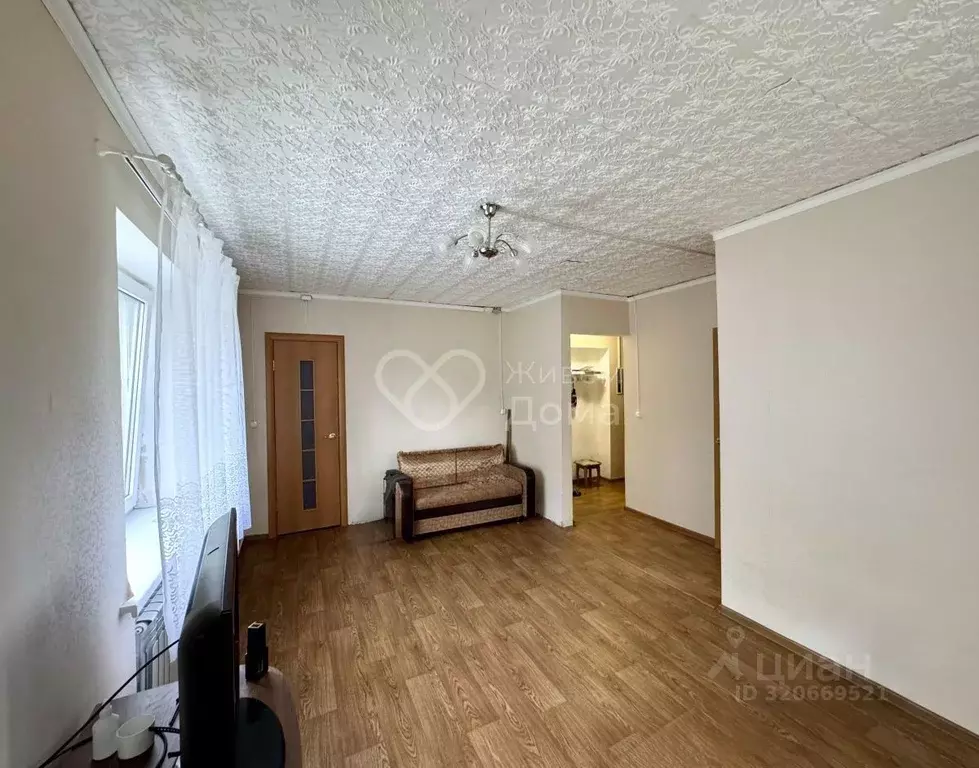 1-к кв. Волгоградская область, Волгоград ул. Губкина, 15А (32.4 м) - Фото 0