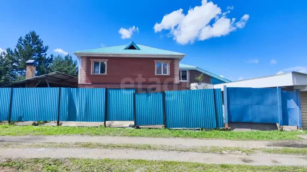 Дом в Хабаровский край, Хабаровск Яблоневая ул., 14 (434 м) - Фото 1