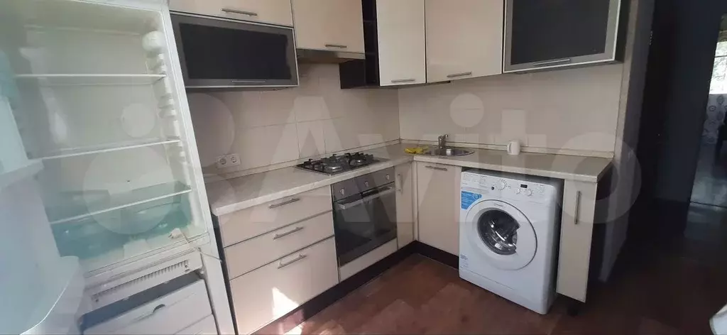 2-к. квартира, 50 м, 3/3 эт. - Фото 0
