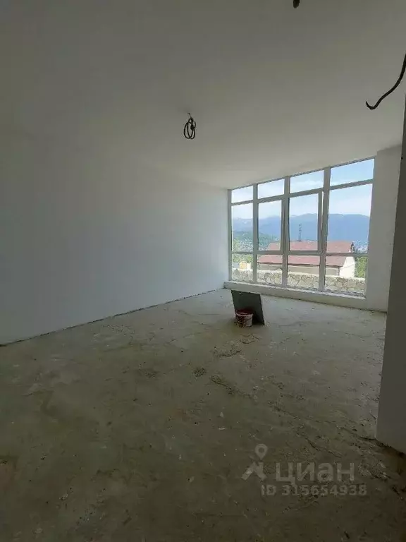 Дом в Крым, Ялта муниципальный округ, Виноградное пгт ш. ... - Фото 1