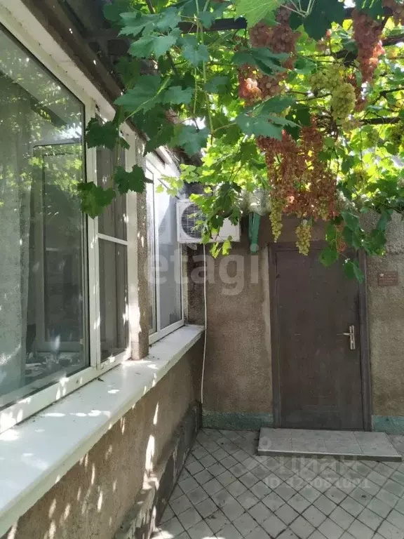 Дом в Краснодарский край, Темрюкский район, пос. Сенной ул. Чкалова ... - Фото 1