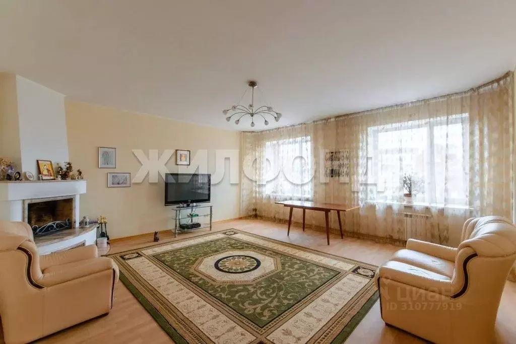 4-к кв. Томская область, Томск ул. Вершинина, 24В (152.0 м) - Фото 0