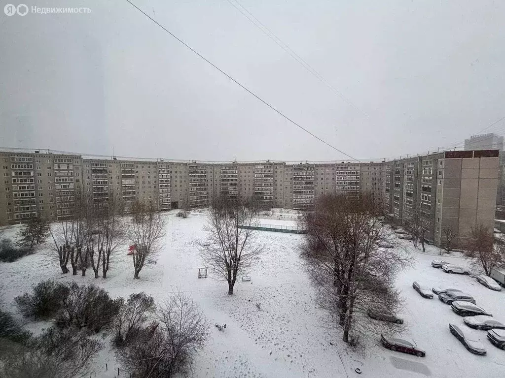 3-комнатная квартира: Екатеринбург, улица Черепанова, 16 (63.3 м) - Фото 1