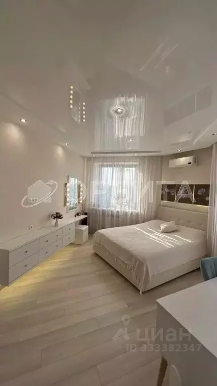 3-к кв. Тюменская область, Тюмень ул. Карла Маркса, 8 (80.6 м) - Фото 1
