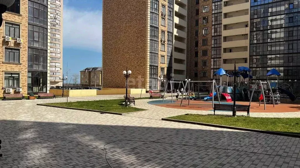 4-к кв. Дагестан, Махачкала ул. Времена Года, 9к2 (143.0 м) - Фото 1