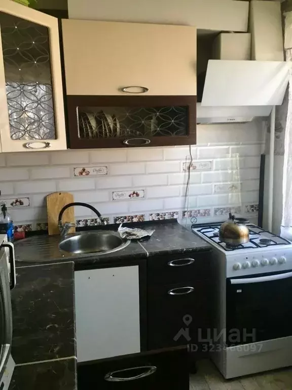 1-к кв. Ханты-Мансийский АО, Нефтеюганск 8-й мкр, 17 (30.0 м) - Фото 1