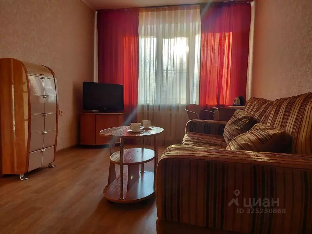 Комната Челябинская область, Челябинск ул. Энтузиастов, 11А (20.0 м) - Фото 1