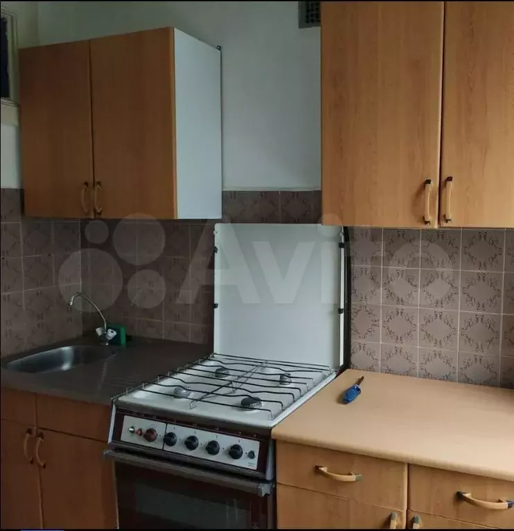 1-к. квартира, 30м, 3/5эт. - Фото 0