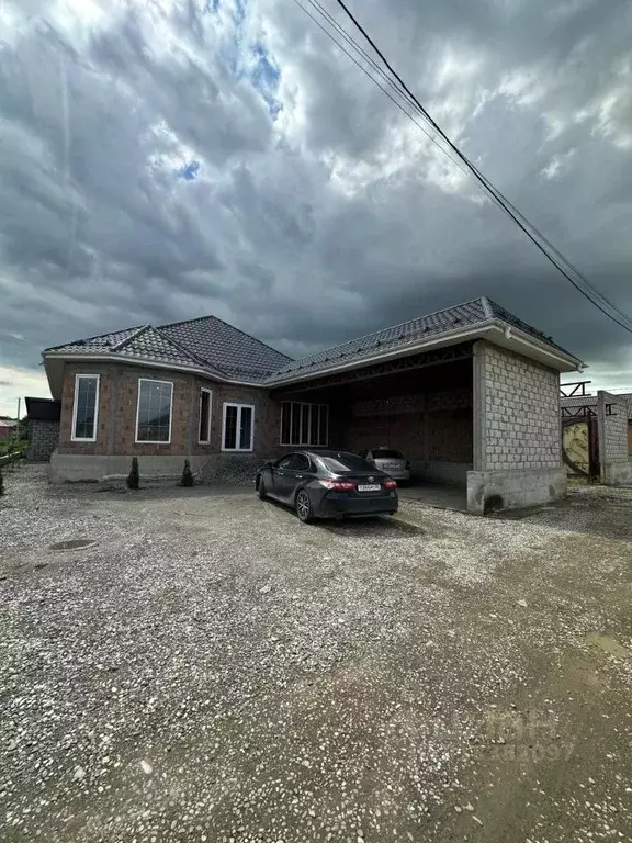 Дом в Чеченская республика, Грозный Петропавловское ш. (200 м) - Фото 0