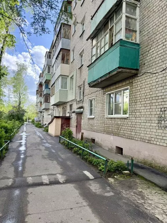 1-к. квартира, 30,4 м, 1/5 эт. - Фото 0