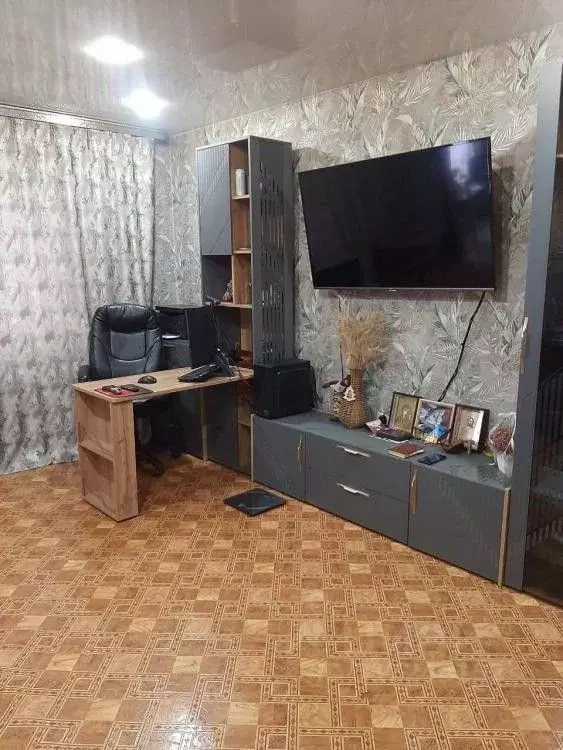 3-к кв. Иркутская область, Черемхово ул. Горького, 1 (72.1 м) - Фото 0