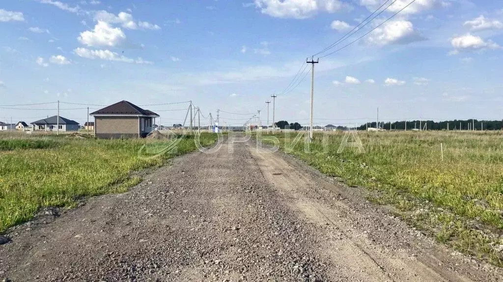 Участок в Тюменская область, Тюменский район, д. Малиновка ул. ... - Фото 0