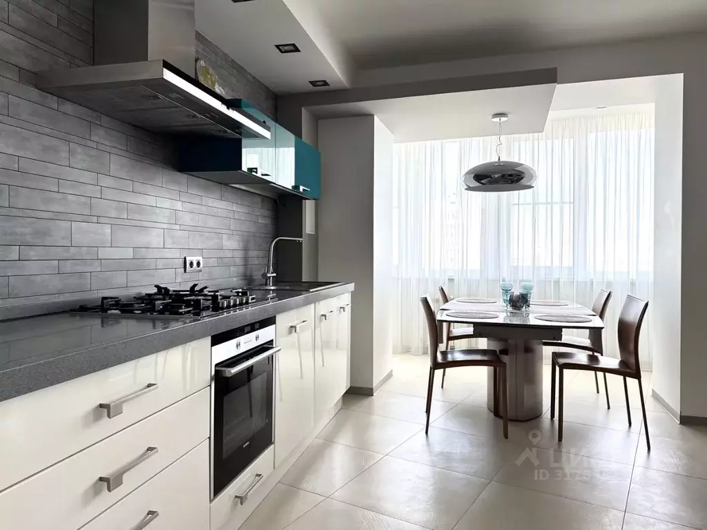 3-к кв. Самарская область, Самара Парковый пер., 5 (115.3 м) - Фото 1