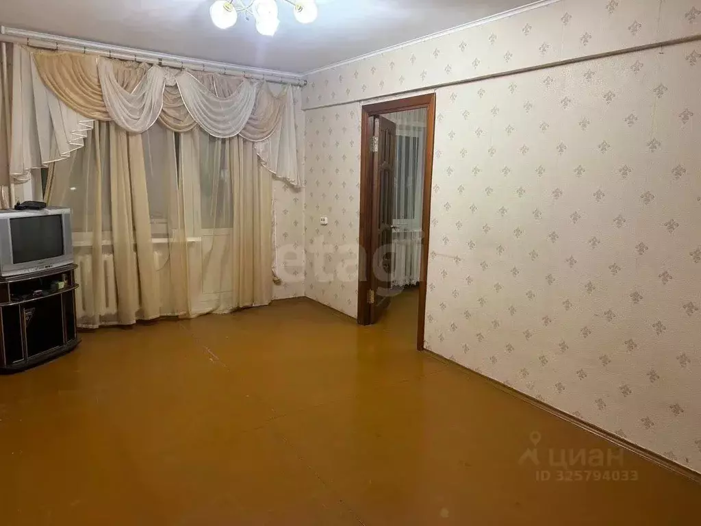 2-к кв. Брянская область, Карачев Советская ул., 53А (44.4 м) - Фото 2