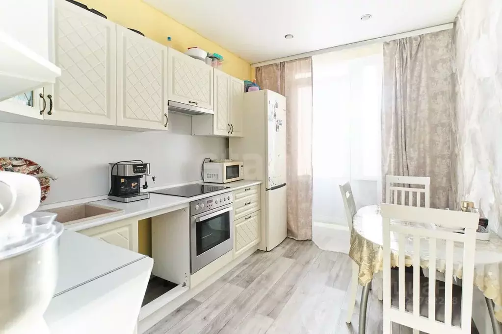 3-к кв. Тюменская область, Тюмень Антипино мкр, ул. Беловежская, 13к2 ... - Фото 1