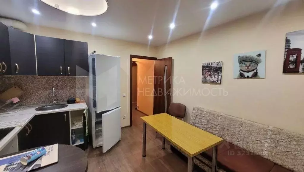 1-к кв. Тюменская область, Тюмень Широтная ул., 172к3 (41.9 м) - Фото 0