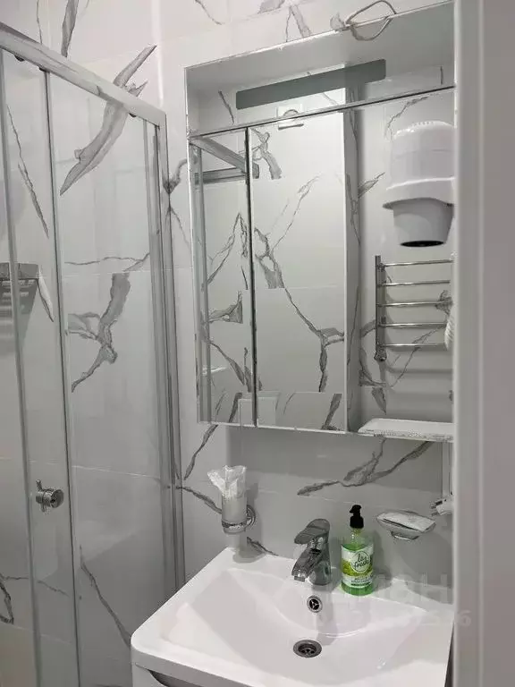 2-к кв. Краснодарский край, Сочи ул. Конституции СССР, 18А (40.0 м) - Фото 2