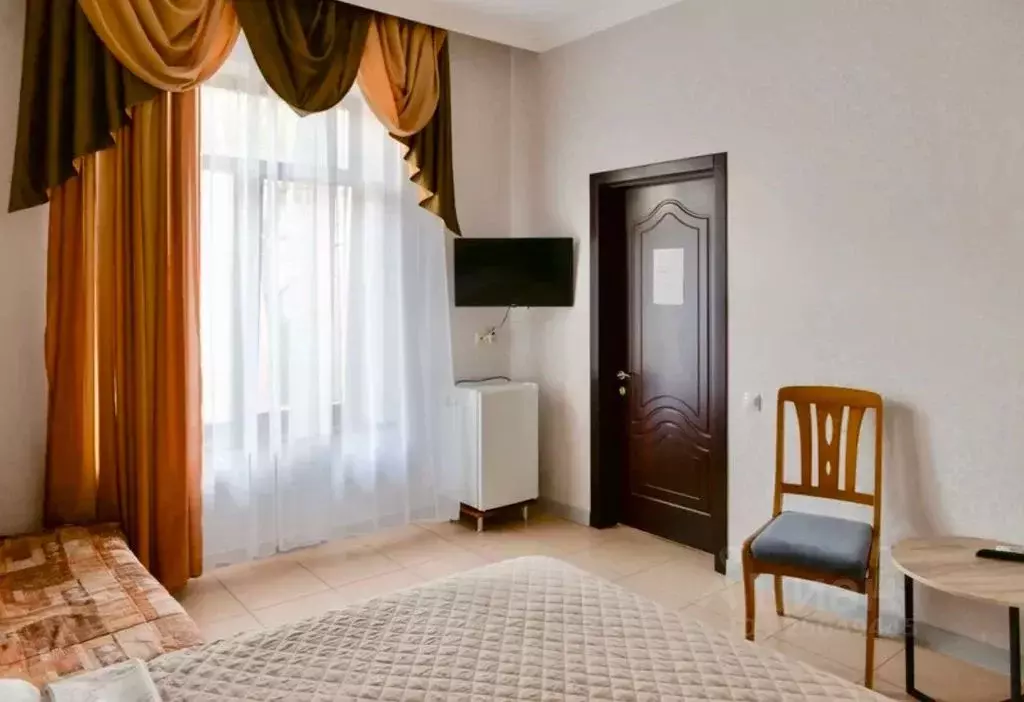 Комната Краснодарский край, Геленджик ул. Суворова, 2 - Фото 1