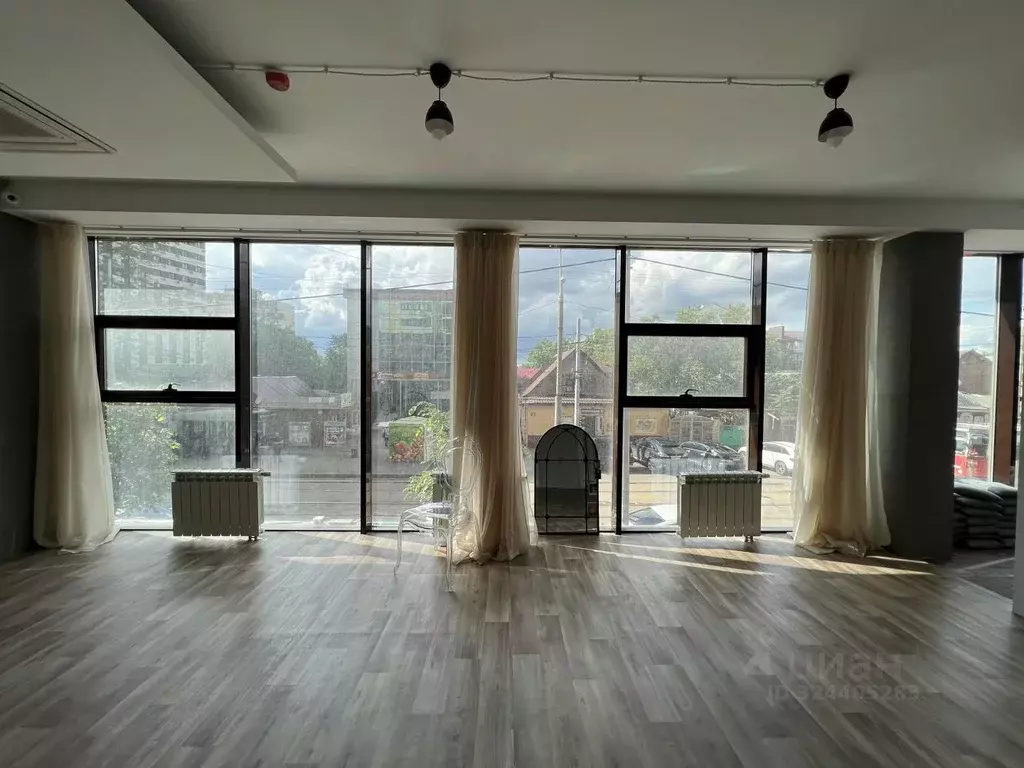 Помещение свободного назначения в Краснодарский край, Краснодар ... - Фото 2