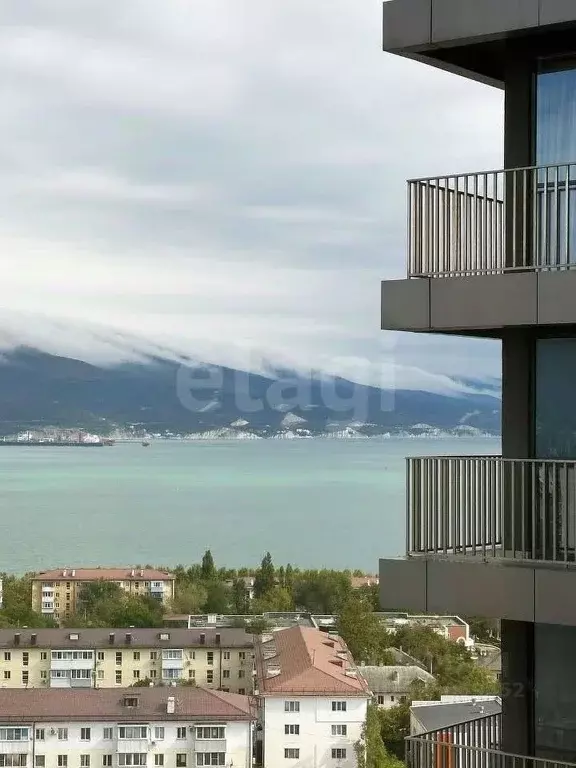 2-к кв. Краснодарский край, Новороссийск ул. Пархоменко, 53 (59.2 м) - Фото 1