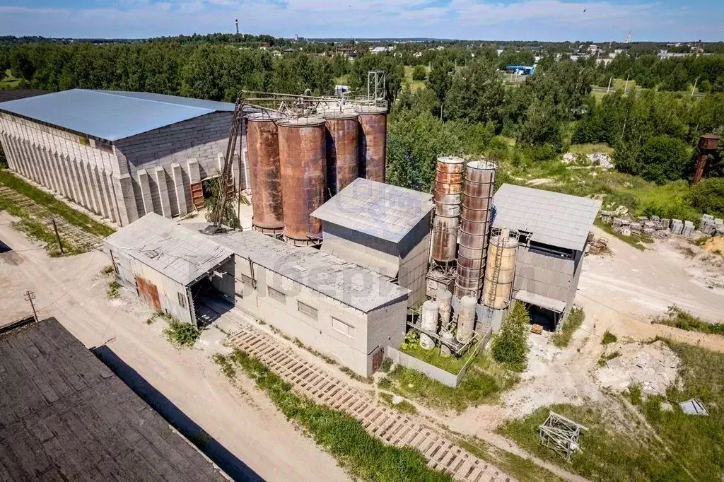 Склад в Ивановская область, Шуйский район, Остаповское с/пос, д. ... - Фото 1