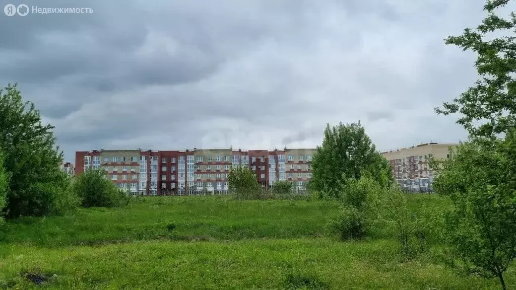Участок в посёлок Путёвка, Славянская улица (4 м) - Фото 0