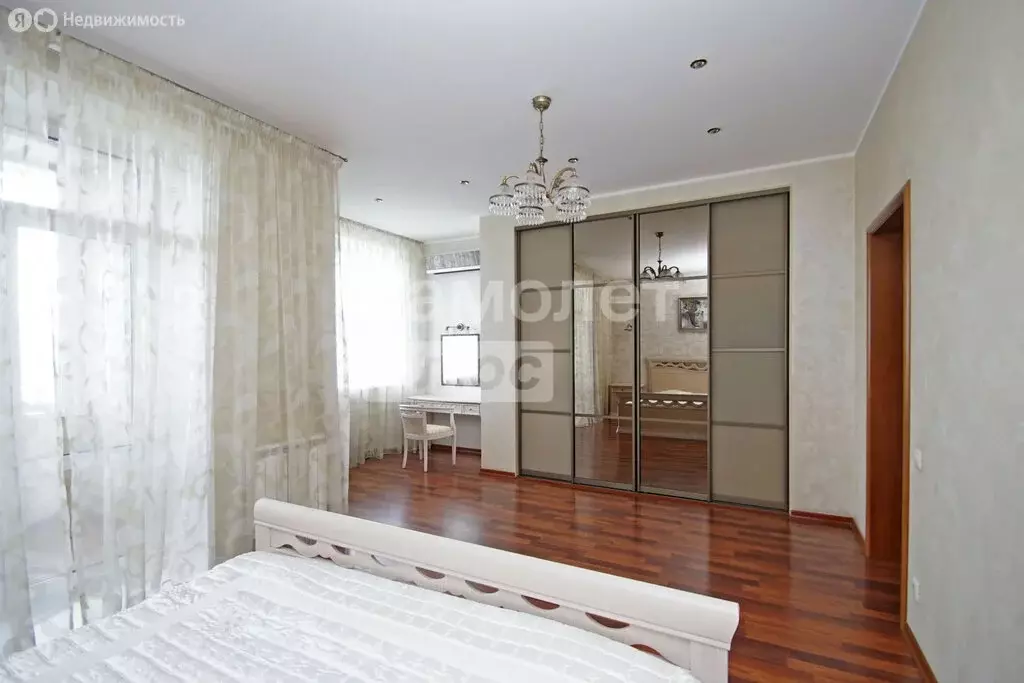 3-комнатная квартира: Омск, улица Маршала Жукова, 101 (140.7 м) - Фото 2