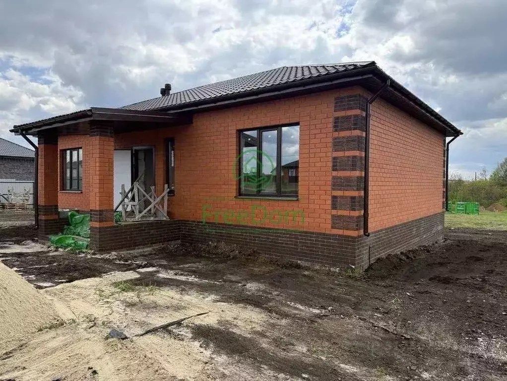 Дом в Белгородская область, Строитель Яковлевский городской округ, ул. ... - Фото 0