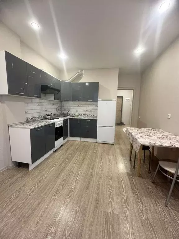 1-к кв. Брянская область, Брянск Степная ул., 11 (40.0 м) - Фото 1