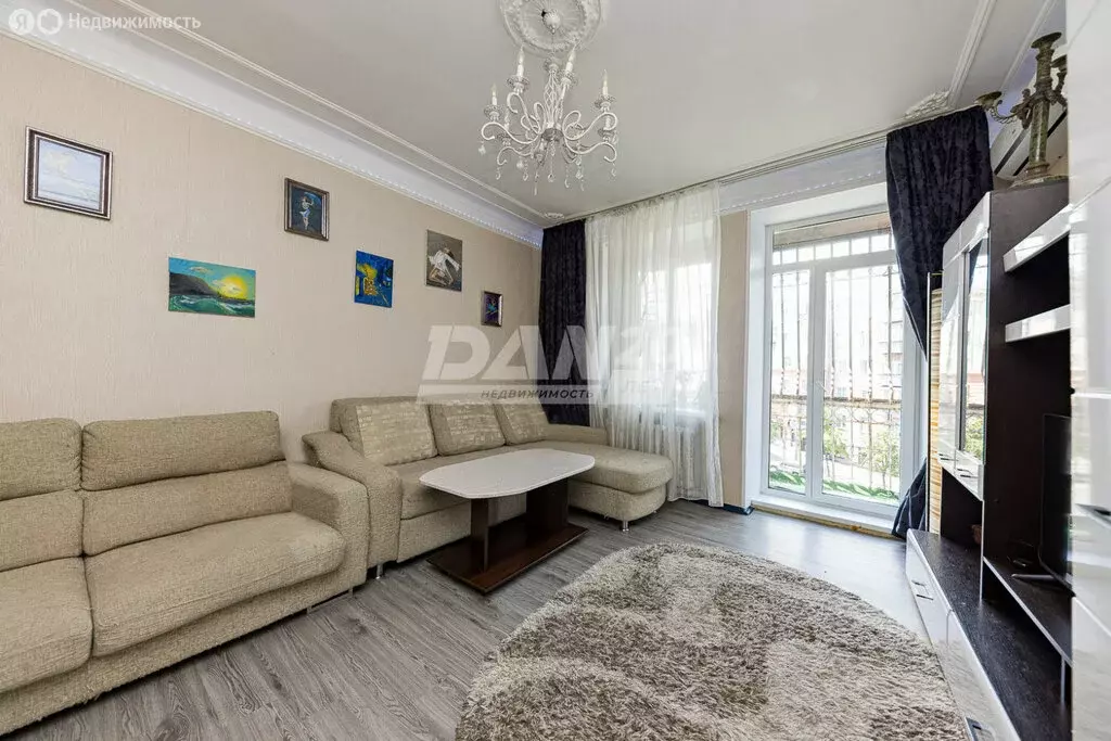 4-комнатная квартира: Челябинск, улица Цвиллинга, 35 (86.1 м) - Фото 1