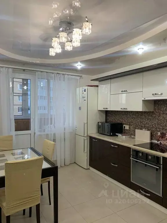 3-к кв. Чувашия, Новочебоксарск ул. Семенова, 2 (85.0 м) - Фото 1