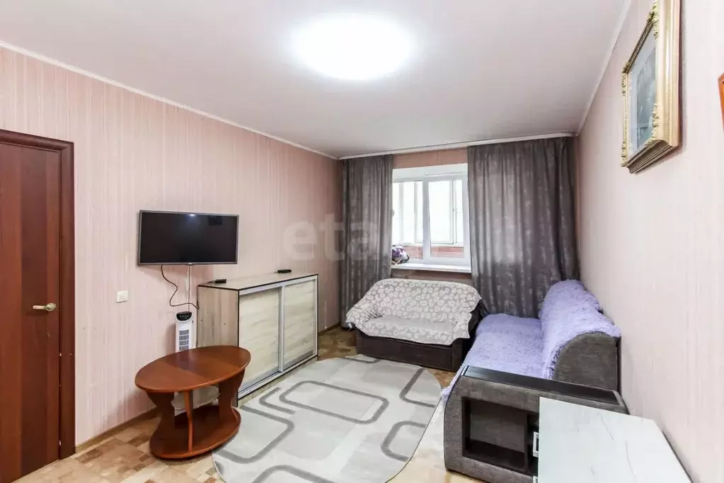 1-к кв. Тюменская область, Тюмень Мелиораторов мкр, ул. Мелиораторов, ... - Фото 1