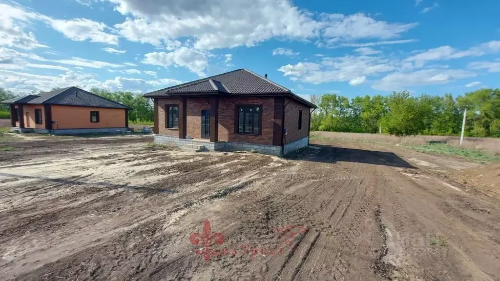 Дом в Белгородская область, Строитель Яковлевский городской округ,  ... - Фото 1