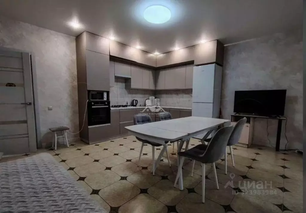 Дом в Белгородская область, Строитель Яковлевский городской округ, ... - Фото 1