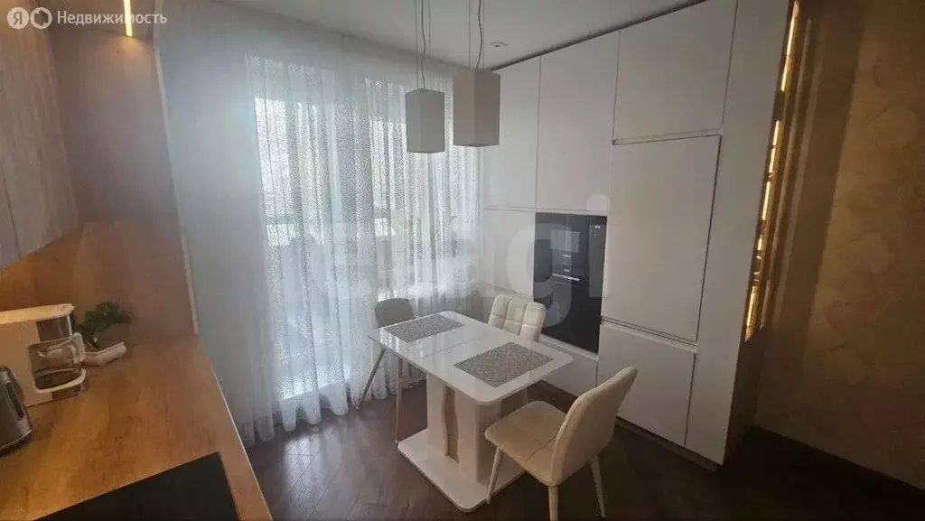 2-комнатная квартира: Санкт-Петербург, улица Бадаева, 14к1 (65.2 м) - Фото 1