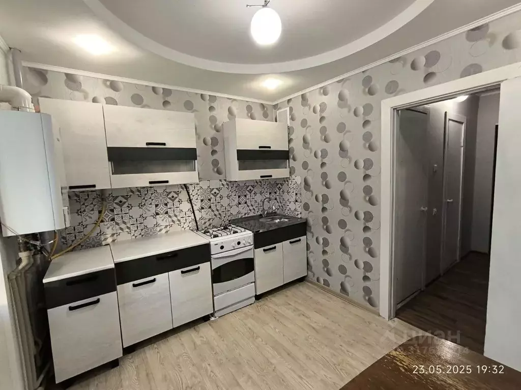 1-к кв. Белгородская область, Строитель Яковлевский городской округ, ... - Фото 1
