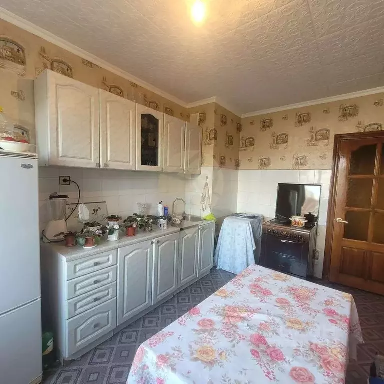 3-к кв. Белгородская область, Старый Оскол Буденного мкр, 7А (62.0 м) - Фото 1