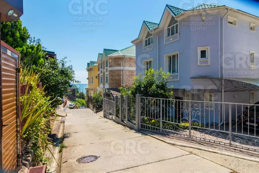 Коттедж в Краснодарский край, Сочи Курортный просп., 113 (309 м) - Фото 1