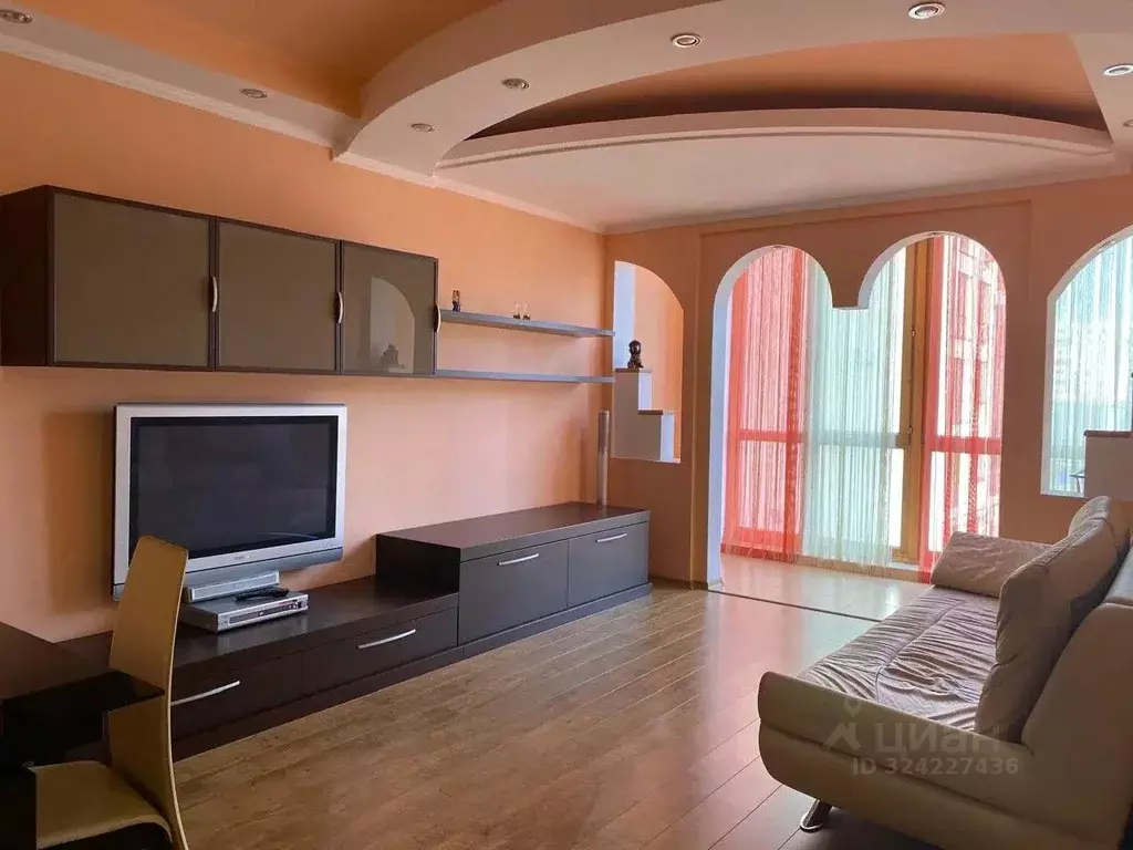 3-к кв. Кемеровская область, Кемерово просп. Химиков, 43Б (74.1 м) - Фото 1