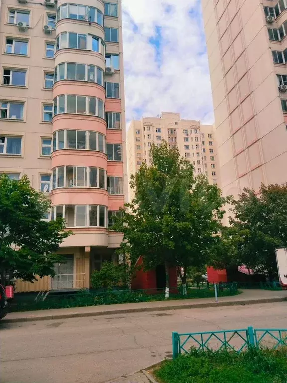 3-к. квартира, 75 м, 13/17 эт. - Фото 0