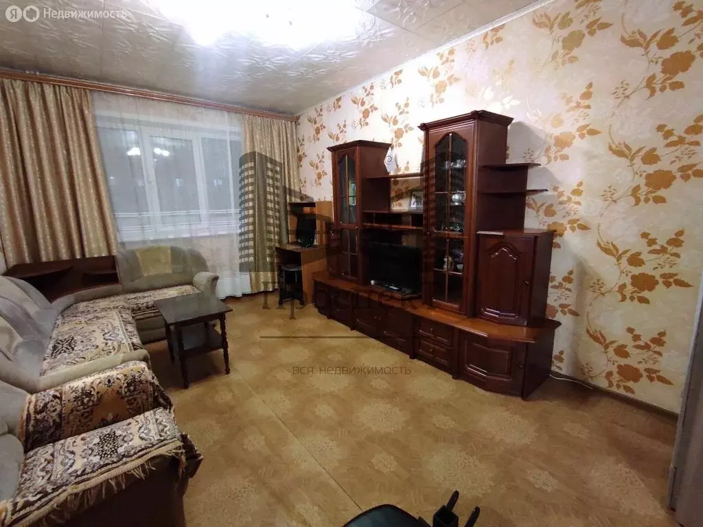 3-комнатная квартира: Норильск, площадь Металлургов, 8 (71.8 м) - Фото 2