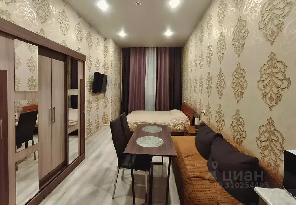 Комната Свердловская область, Екатеринбург ул. Героев России, 35 - Фото 1