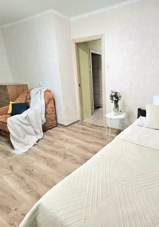 1-к. квартира, 40 м, 5/10 эт. - Фото 1