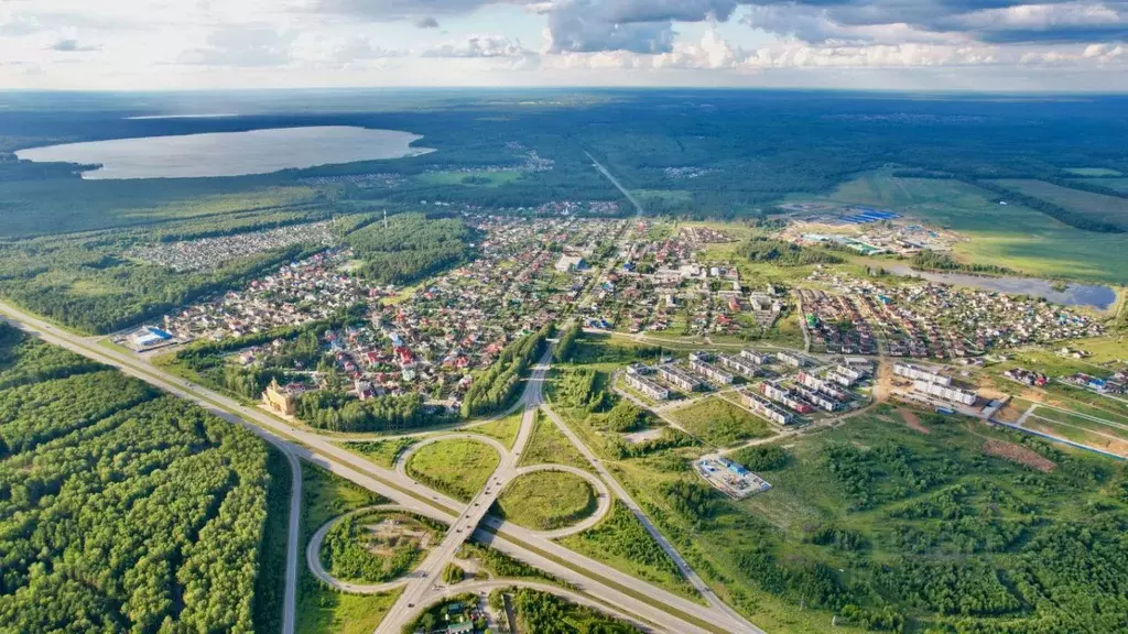 Участок в Свердловская область, Верхняя Пышма городской округ, с. ... - Фото 1