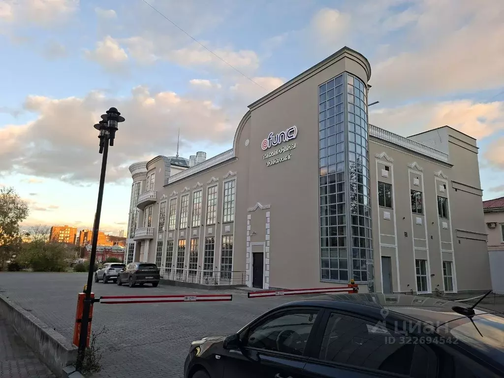 Офис в Свердловская область, Екатеринбург ул. Добролюбова, 3 (2240 м) - Фото 0
