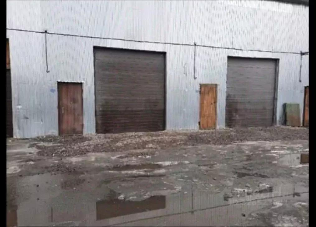 Гараж в Санкт-Петербург Уманский пер., 79 (30 м) - Фото 1